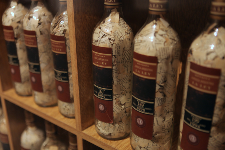 Muestra Obra Publica de Jorge Caterbetti en el Centro Cultural Recoleta